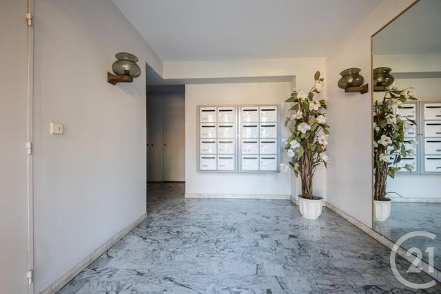 Appartement F3 &agrave; vendre - 3 pi&egrave;ces - 69 m2 - Nice - 06 - PROVENCE-ALPES-COTE-D-AZUR