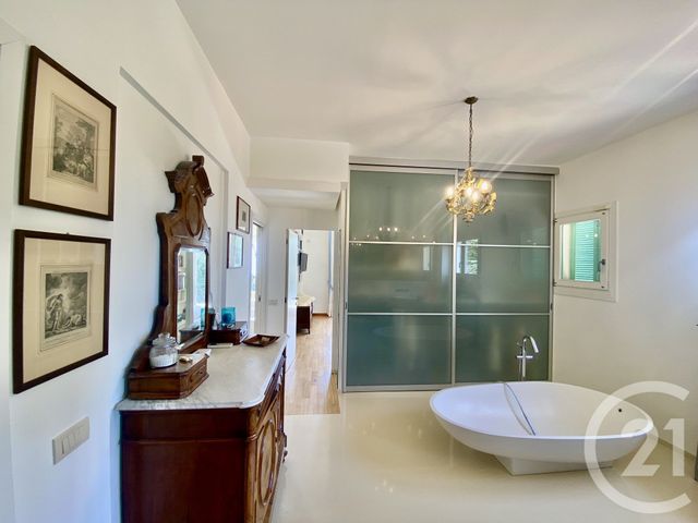 Maison &agrave; vendre - 5 pi&egrave;ces - 210 m2 - Menton - 06 - PROVENCE-ALPES-COTE-D-AZUR
