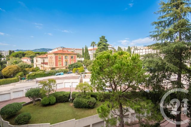 Appartement F2 &agrave; vendre - 2 pi&egrave;ces - 70,42 m2 - Nice - 06 - PROVENCE-ALPES-COTE-D-AZUR