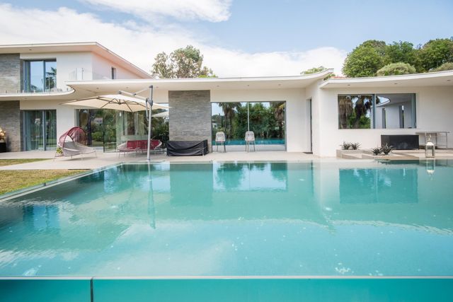 Maison &agrave; vendre - 5 pi&egrave;ces - 256 m2 - Roquefort Les Pins - 06 - PROVENCE-ALPES-COTE-D-AZUR