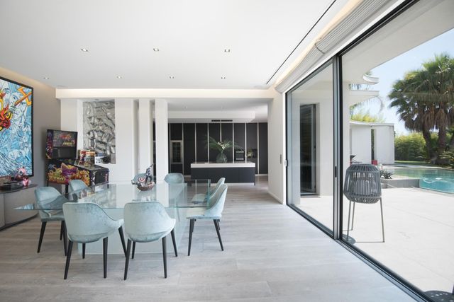 Maison &agrave; vendre - 5 pi&egrave;ces - 256 m2 - Roquefort Les Pins - 06 - PROVENCE-ALPES-COTE-D-AZUR
