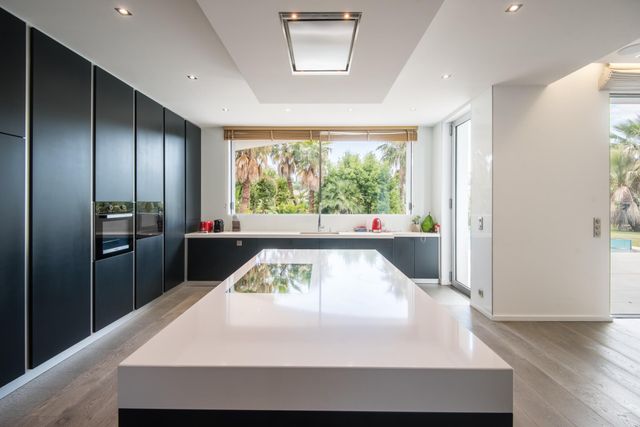 Maison &agrave; vendre - 5 pi&egrave;ces - 256 m2 - Roquefort Les Pins - 06 - PROVENCE-ALPES-COTE-D-AZUR