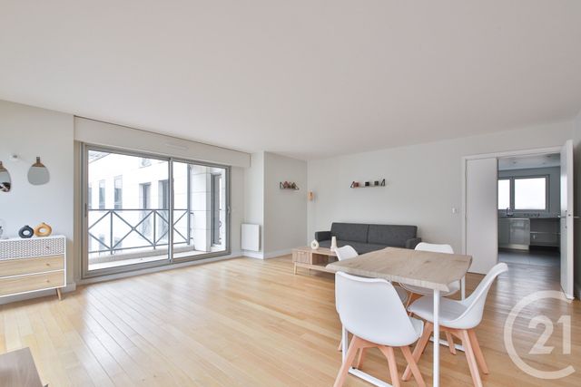 Appartement F4 &agrave; louer - 4 pi&egrave;ces - 113 m2 - Paris - 75009 - ILE-DE-FRANCE