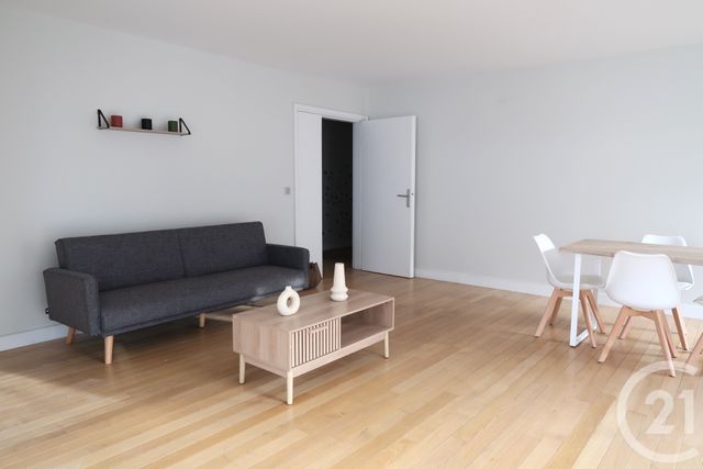 Appartement F4 &agrave; louer - 4 pi&egrave;ces - 113 m2 - Paris - 75009 - ILE-DE-FRANCE