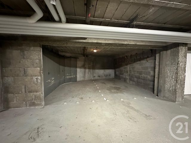 Parking &agrave; louer - 8,15 m2 - Paris - 75116 - ILE-DE-FRANCE