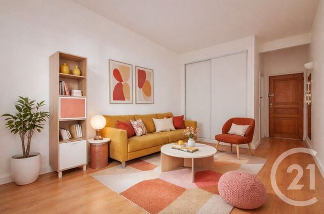 Appartement F1 à vendre PARIS