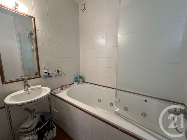 Appartement Studio &agrave; louer - 1 pi&egrave;ce - 31,18 m2 - Paris - 75116 - ILE-DE-FRANCE