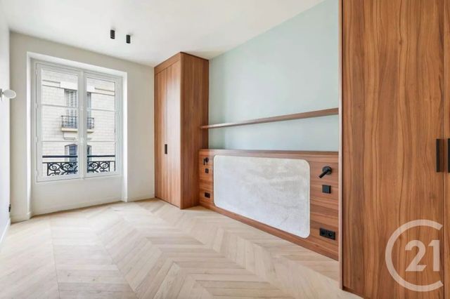Appartement F5 &agrave; vendre - 5 pi&egrave;ces - 105,26 m2 - Paris - 75009 - ILE-DE-FRANCE