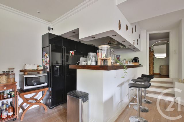 Appartement F5 &agrave; vendre - 4 pi&egrave;ces - 169,78 m2 - Suresnes - 92 - ILE-DE-FRANCE