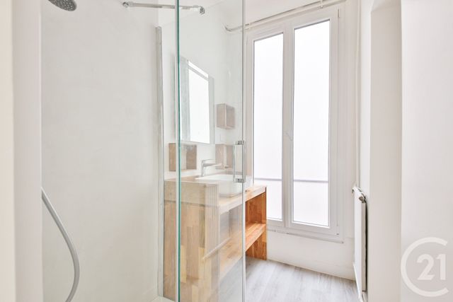 Appartement F2 &agrave; vendre - 2 pi&egrave;ces - 55,17 m2 - Paris - 75010 - ILE-DE-FRANCE