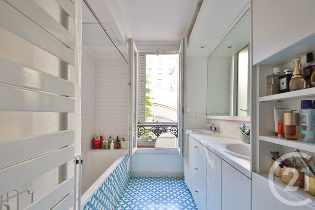 Appartement F4 &agrave; vendre - 4 pi&egrave;ces - 86,31 m2 - Paris - 75009 - ILE-DE-FRANCE