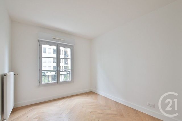 Appartement F4 &agrave; vendre - 4 pi&egrave;ces - 84,02 m2 - Courbevoie - 92 - ILE-DE-FRANCE