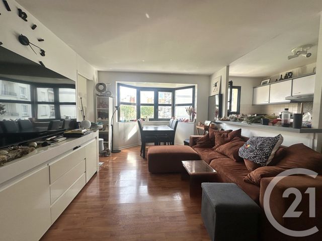 Appartement F3 &agrave; louer - 3 pi&egrave;ces - 53,76 m2 - Courbevoie - 92 - ILE-DE-FRANCE