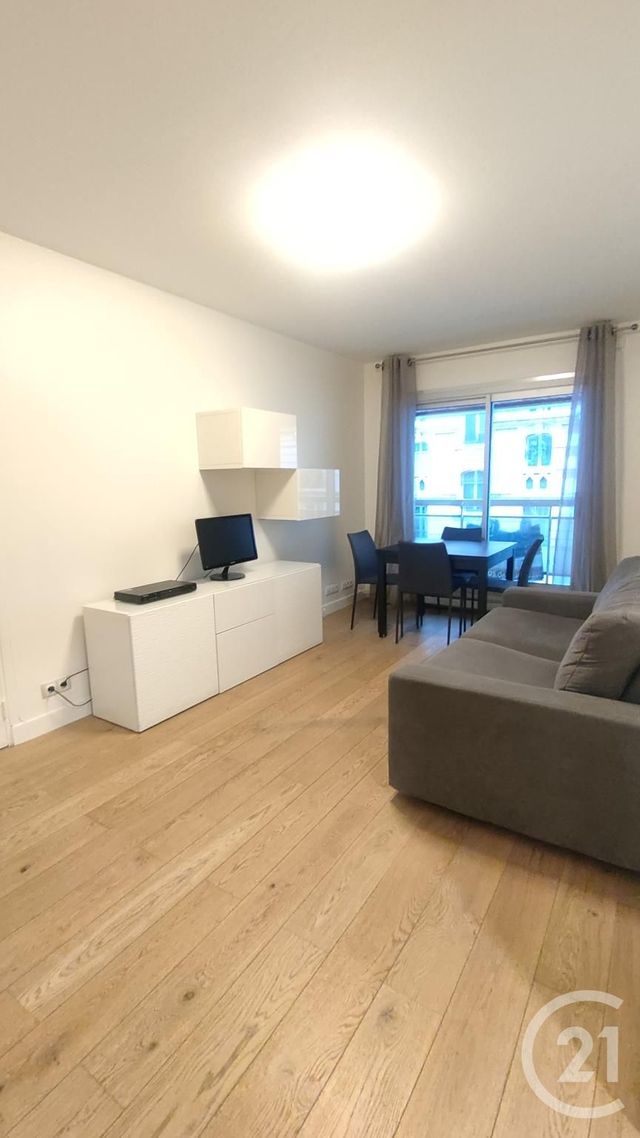 Appartement F2 &agrave; louer - 2 pi&egrave;ces - 39,83 m2 - Paris - 75016 - ILE-DE-FRANCE