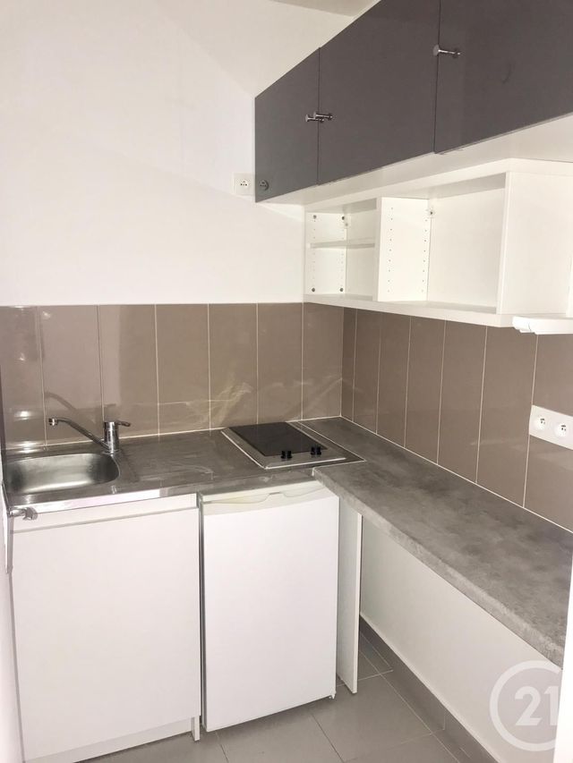 Appartement Studio &agrave; louer - 1 pi&egrave;ce - 28,73 m2 - Paris - 75012 - ILE-DE-FRANCE