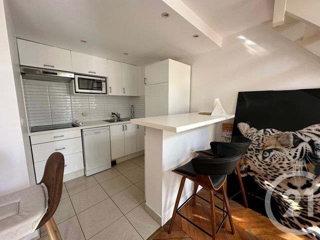 Appartement F1 &agrave; louer - 1 pi&egrave;ce - 44,06 m2 - Paris - 75008 - ILE-DE-FRANCE