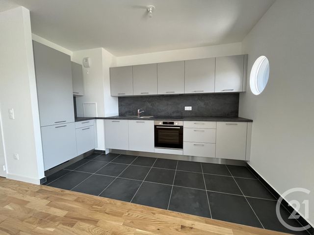 Appartement F3 &agrave; louer - 3 pi&egrave;ces - 61,76 m2 - St Ouen - 93 - ILE-DE-FRANCE