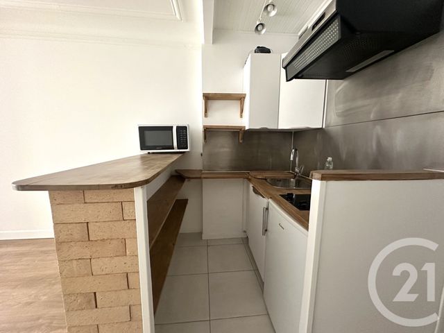 Appartement F1 &agrave; louer - 1 pi&egrave;ce - 23,75 m2 - Levallois Perret - 92 - ILE-DE-FRANCE