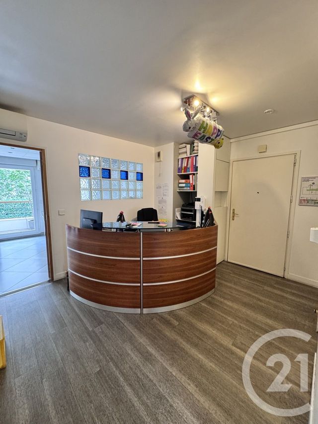 Appartement F3 &agrave; vendre - 3 pi&egrave;ces - 69,33 m2 - Courbevoie - 92 - ILE-DE-FRANCE