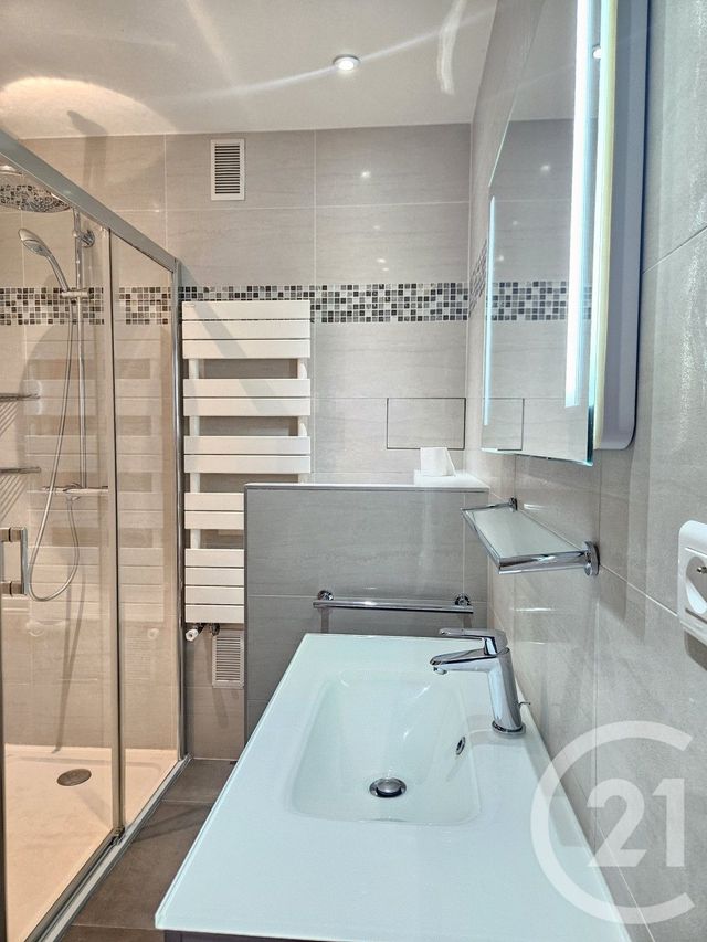 Appartement F2 &agrave; louer - 2 pi&egrave;ces - 40,16 m2 - Paris - 75016 - ILE-DE-FRANCE