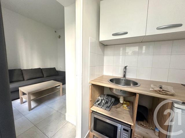Appartement F1 &agrave; louer - 1 pi&egrave;ce - 13,10 m2 - Paris - 75016 - ILE-DE-FRANCE
