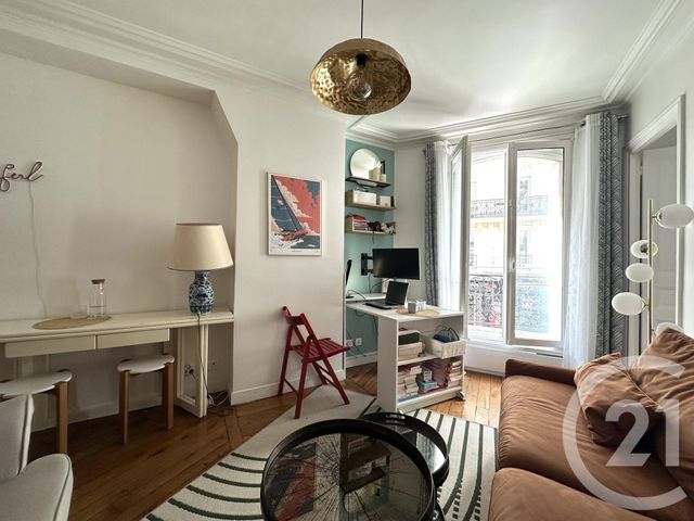 Appartement F2 &agrave; louer - 2 pi&egrave;ces - 31,79 m2 - Paris - 75018 - ILE-DE-FRANCE