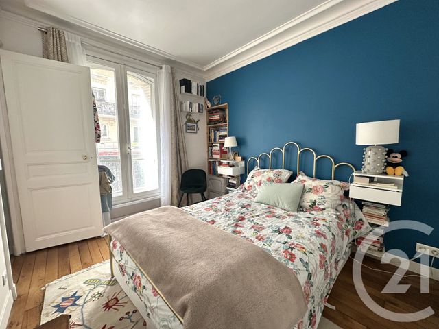 Appartement F2 &agrave; louer - 2 pi&egrave;ces - 31,79 m2 - Paris - 75018 - ILE-DE-FRANCE