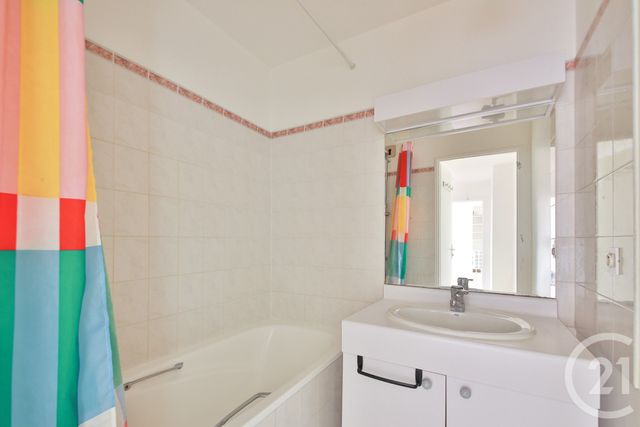 Appartement F3 &agrave; vendre - 3 pi&egrave;ces - 53,82 m2 - Courbevoie - 92 - ILE-DE-FRANCE