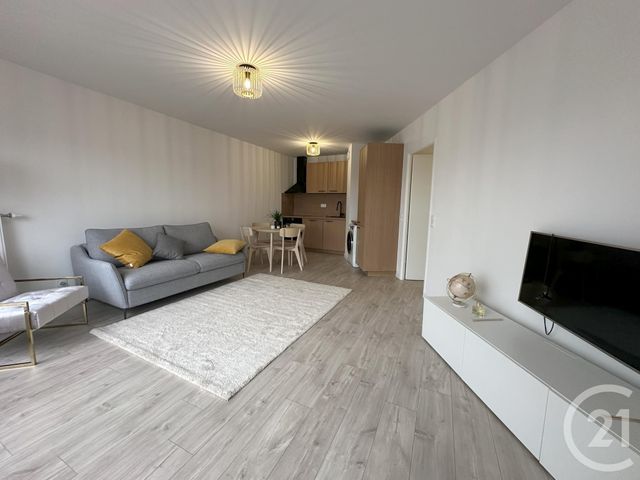 Appartement F3 &agrave; louer - 3 pi&egrave;ces - 65,21 m2 - Aubervilliers - 93 - ILE-DE-FRANCE