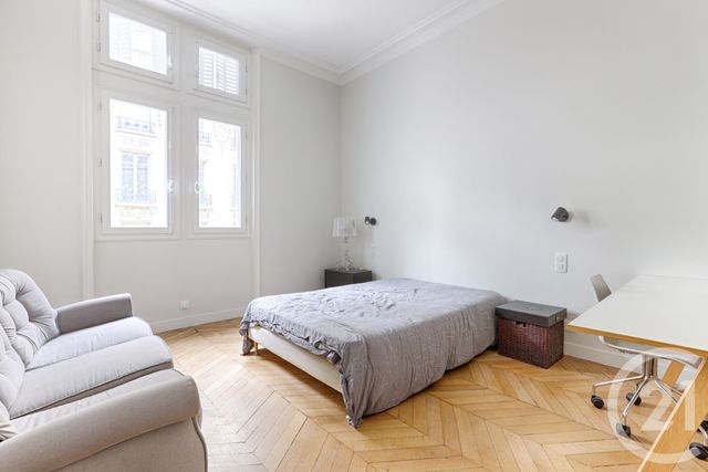 Appartement Duplex &agrave; louer - 4 pi&egrave;ces - 142,25 m2 - Paris - 75016 - ILE-DE-FRANCE