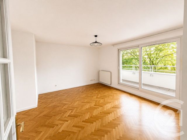 Appartement F2 &agrave; louer - 2 pi&egrave;ces - 44,79 m2 - Courbevoie - 92 - ILE-DE-FRANCE