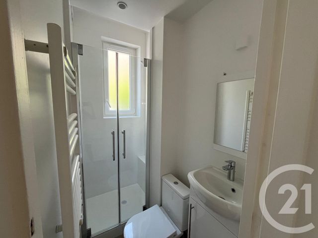 Appartement F2 &agrave; louer - 2 pi&egrave;ces - 33,01 m2 - Paris - 75015 - ILE-DE-FRANCE