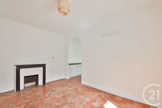 Appartement F2 &agrave; vendre - 2 pi&egrave;ces - 37,60 m2 - Paris - 75015 - ILE-DE-FRANCE