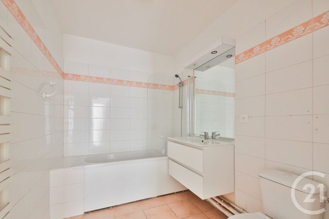 Appartement F4 &agrave; vendre - 4 pi&egrave;ces - 107,93 m2 - Suresnes - 92 - ILE-DE-FRANCE