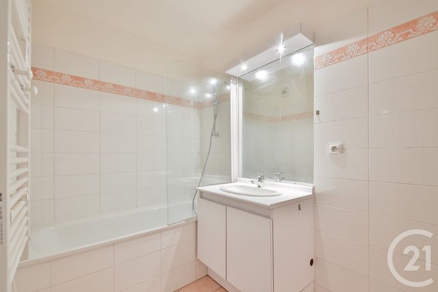 Appartement F2 &agrave; vendre - 2 pi&egrave;ces - 50,23 m2 - Suresnes - 92 - ILE-DE-FRANCE