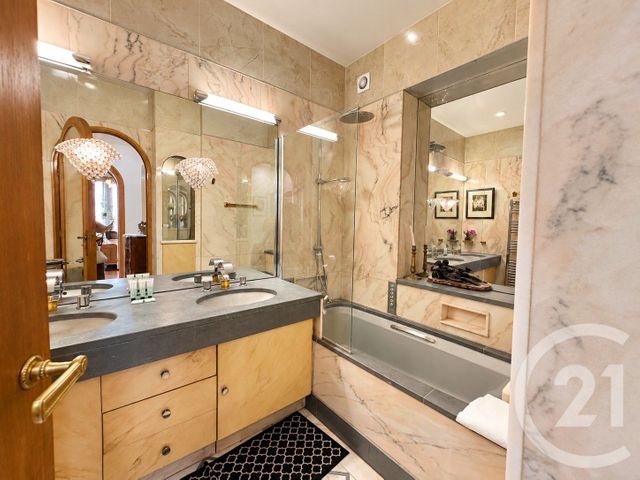 Appartement F2 &agrave; louer - 2 pi&egrave;ces - 75,94 m2 - Neuilly Sur Seine - 92 - ILE-DE-FRANCE