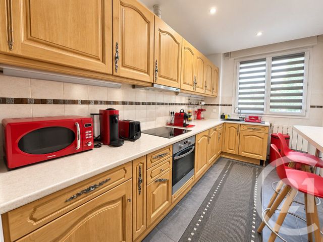 Appartement F2 &agrave; louer - 2 pi&egrave;ces - 75,94 m2 - Neuilly Sur Seine - 92 - ILE-DE-FRANCE