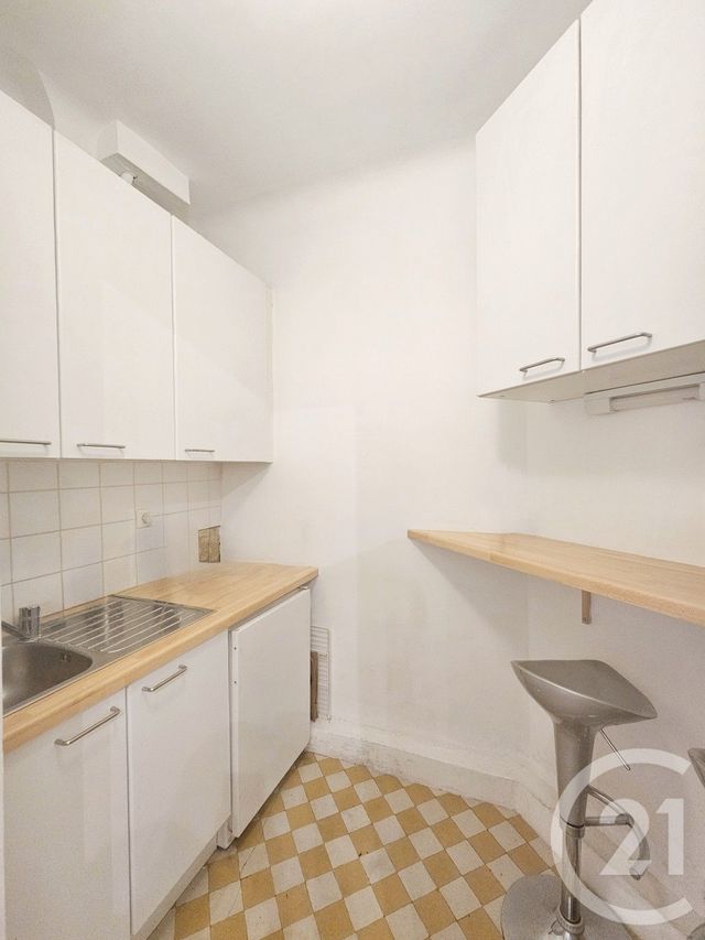Appartement F3 &agrave; louer - 3 pi&egrave;ces - 52,04 m2 - Paris - 75016 - ILE-DE-FRANCE
