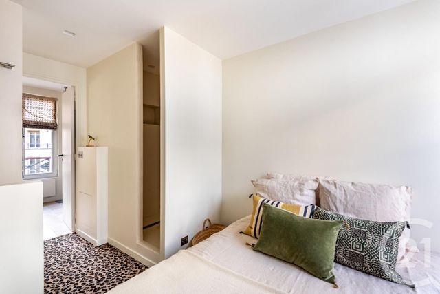 Appartement Duplex &agrave; vendre - 3 pi&egrave;ces - 77,12 m2 - Paris - 75009 - ILE-DE-FRANCE