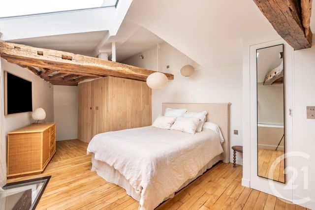 Appartement Duplex &agrave; vendre - 3 pi&egrave;ces - 77,12 m2 - Paris - 75009 - ILE-DE-FRANCE