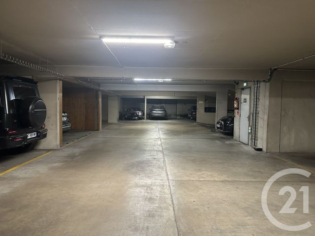 Parking &agrave; louer - 12,17 m2 - Paris - 75016 - ILE-DE-FRANCE