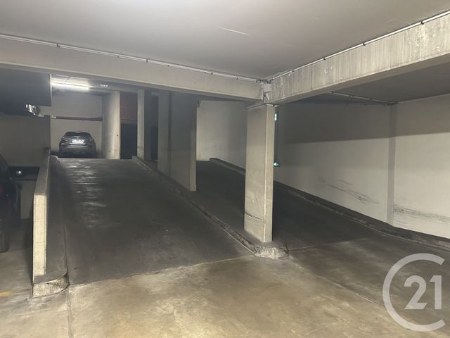 Parking &agrave; louer - 12,17 m2 - Paris - 75016 - ILE-DE-FRANCE