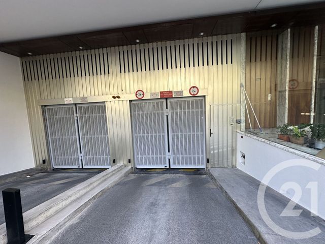 Parking &agrave; louer - 12,17 m2 - Paris - 75016 - ILE-DE-FRANCE