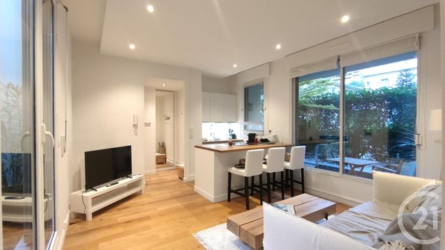 Appartement F2 à louer PARIS