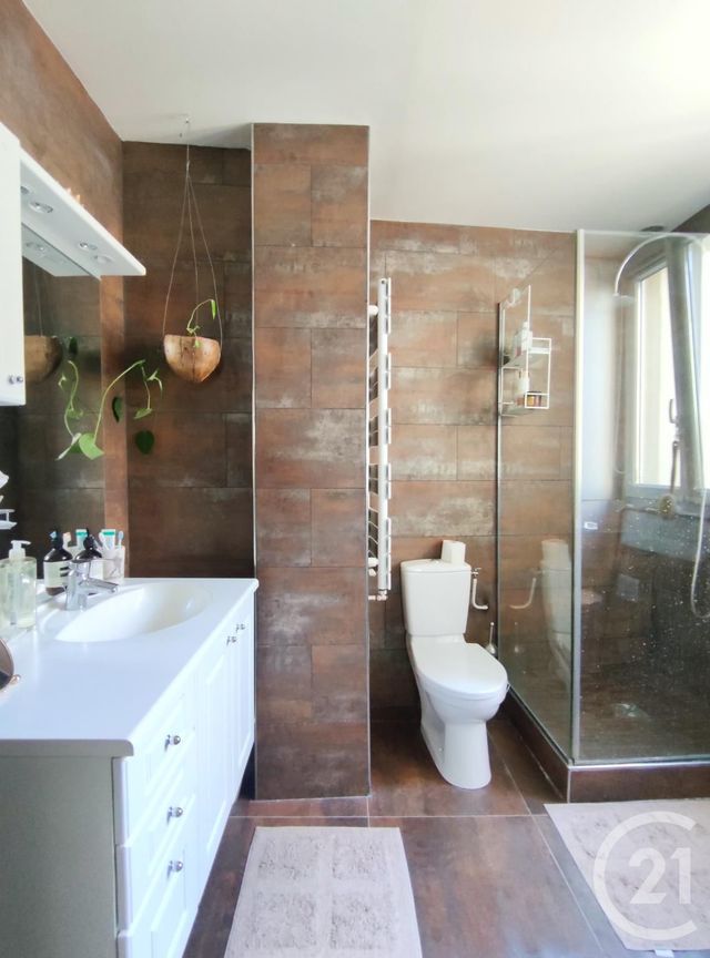 Appartement F2 &agrave; louer - 2 pi&egrave;ces - 76,81 m2 - Paris - 75016 - ILE-DE-FRANCE