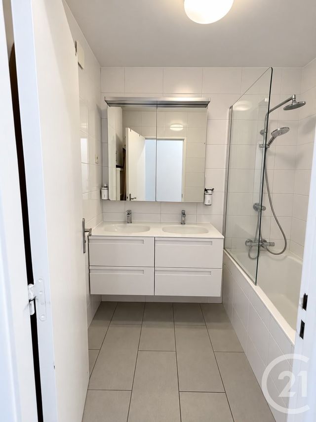 Appartement F4 &agrave; vendre - 4 pi&egrave;ces - 80,37 m2 - Paris - 75019 - ILE-DE-FRANCE