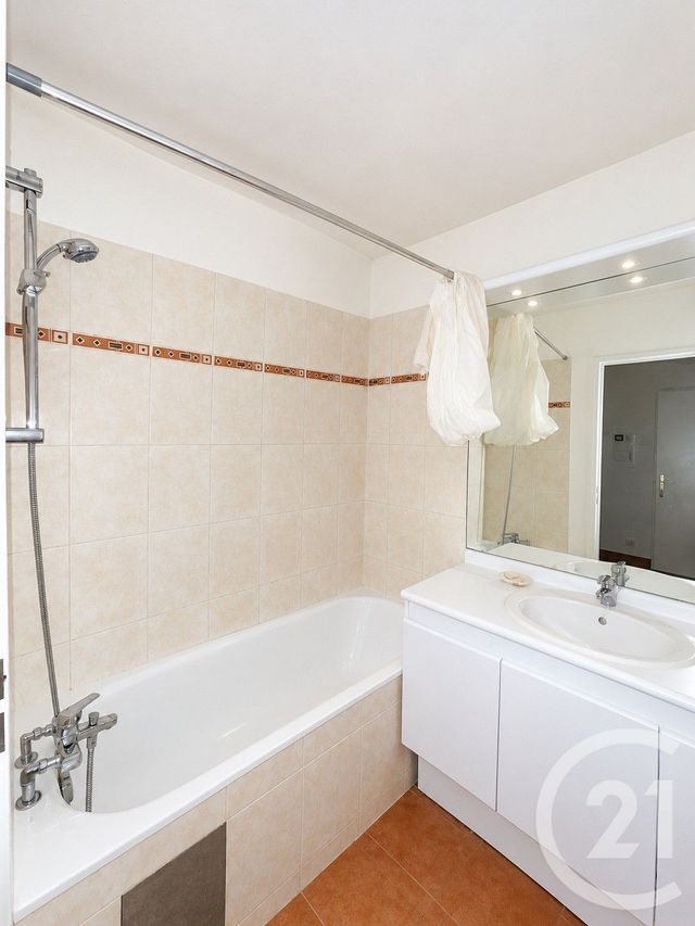Appartement &agrave; vendre - 2 pi&egrave;ces - 46,21 m2 - Montrouge - 92 - ILE-DE-FRANCE