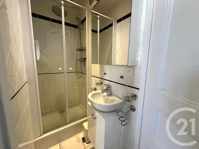 Appartement F2 &agrave; louer - 2 pi&egrave;ces - 27,07 m2 - Paris - 75016 - ILE-DE-FRANCE