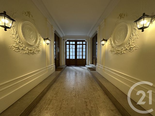 Appartement F2 &agrave; louer - 2 pi&egrave;ces - 27,07 m2 - Paris - 75016 - ILE-DE-FRANCE