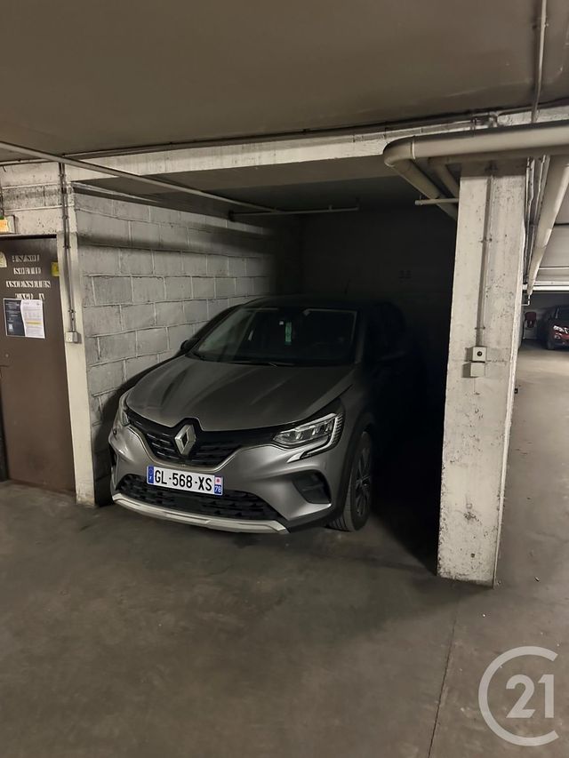 Parking à louer - 10,10 m2 - Paris - 75016 - ILE-DE-FRANCE